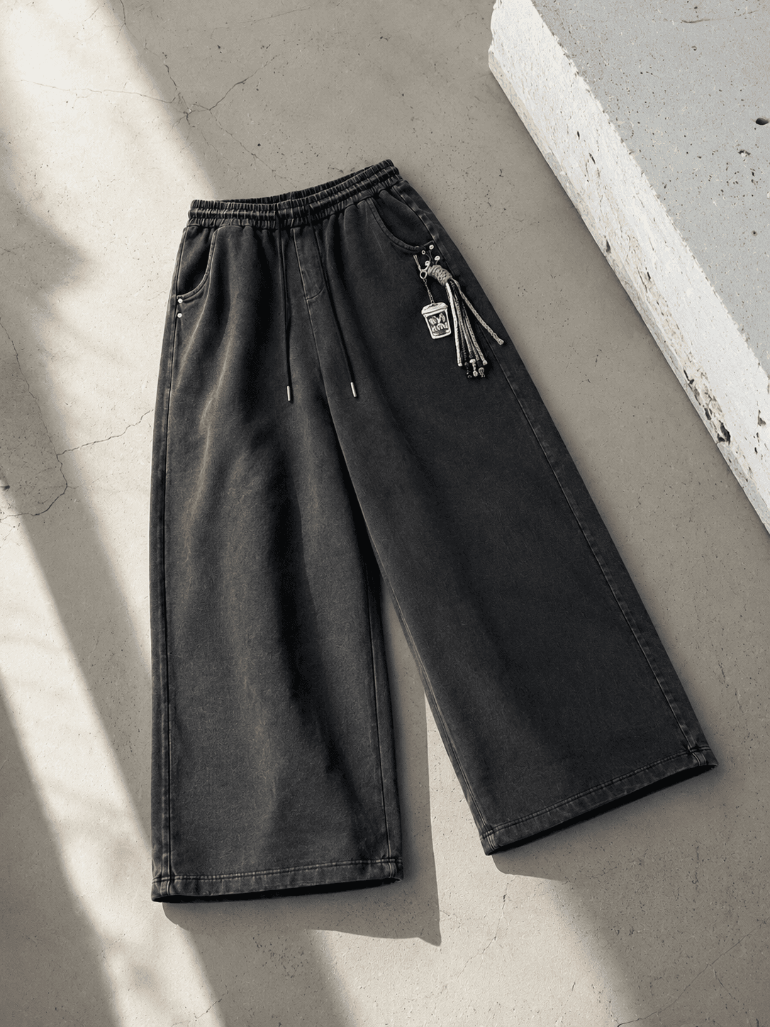 Wide Fabric Pants - O63